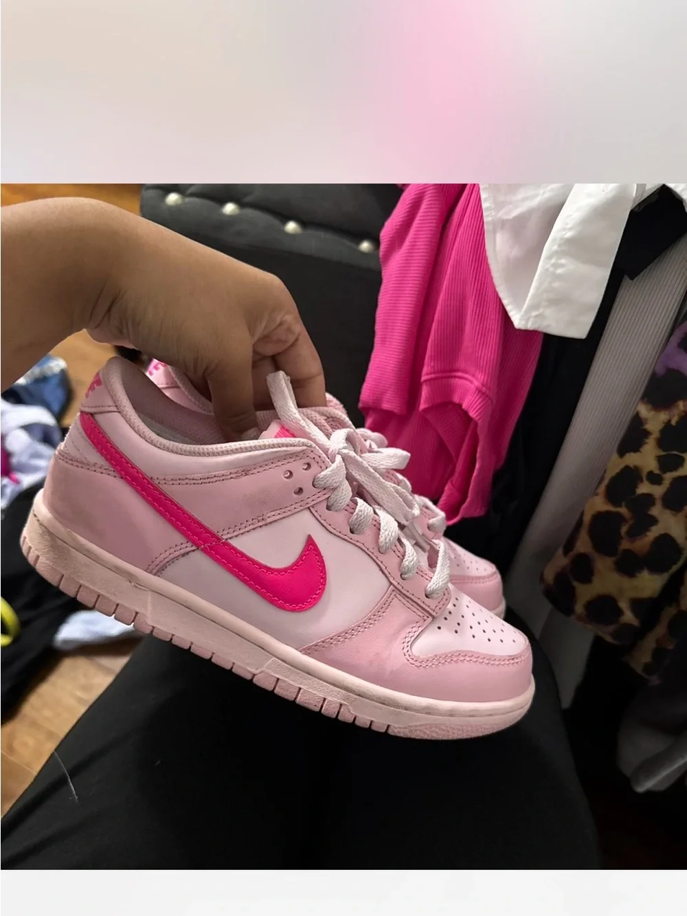 Nike Kids Pink Low-Top Sneakers with Hot Pink Swoosh
